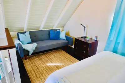ARA OASIS - loft condo, 5 mins walk to beach Hotels in 