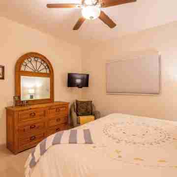 Family Friendly Las Olas Oceanfront Remodeled 2Br Steps to Surf, Sand & Dining! Rooms