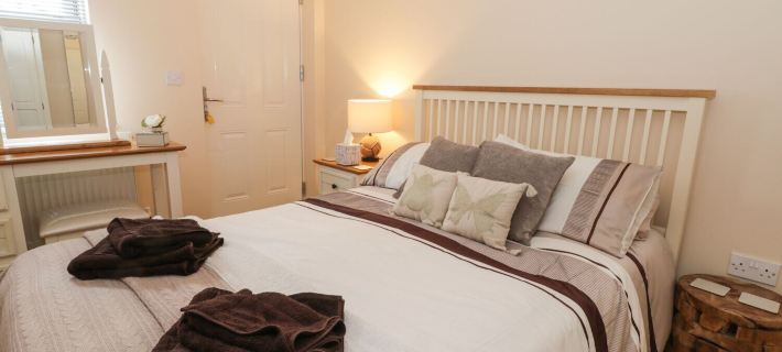 Platform 12 Hotels in Whitby