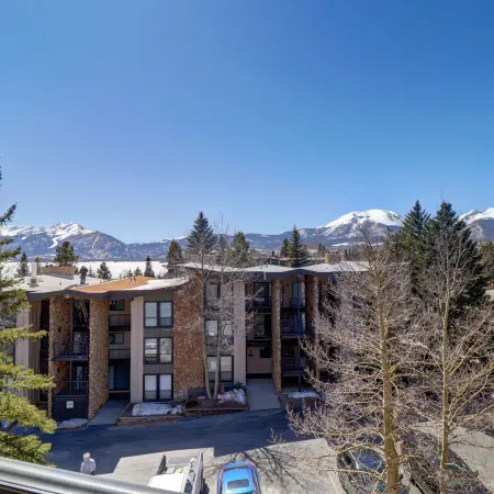 432 Marina Place 2 Bedroom Condo by RedAwning