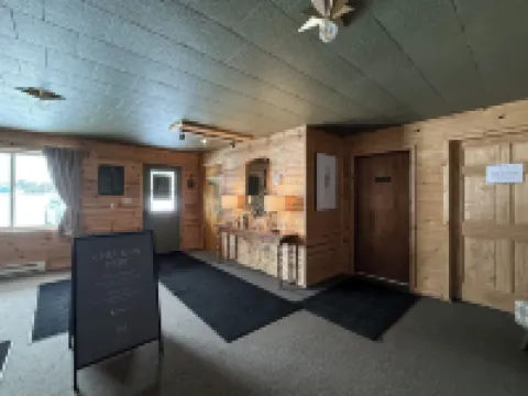 The Trail Inn - Newberry, MI - 13467 M-28 Hotels in Luce County