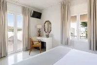 La Goleta Hotels in Llanca