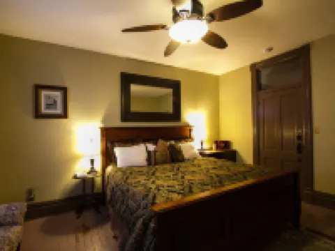 Swantown Inn Hotels in Olympia
