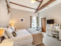Scotch Arms Mews Bed & Breakfast, Brampton Town Centre, Hadrians Wall - Boutique