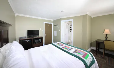 Seaport Inn