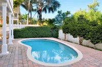 Nautical Wheeler - Villas