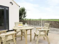 Fieldside Hotels in Muston