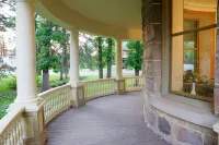 Bellas Castle Hotels in Morden