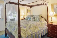 The Lightkeeper’s Inn Hotel a Edgartown