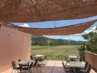 Logis Hôtel la Bastide des Monges Hotels in Valréas