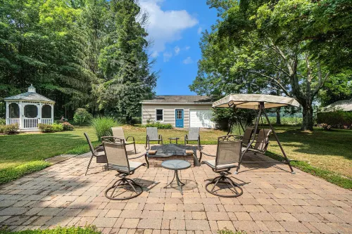 Black River Inn Bed and Breakfast