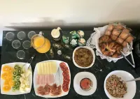 Pensión Residencia A Cruzán - breakfast