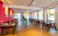 Hotel NeuHaus - Desayuno