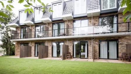 Van Heeckeren Hotel Отели в г. Nes