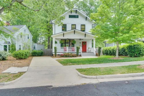 1 Mi to Dtwn Upscale Retreat in Durham!