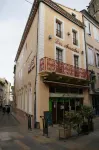 Hôtel Restaurant les Arcades Hotels in Chalabre