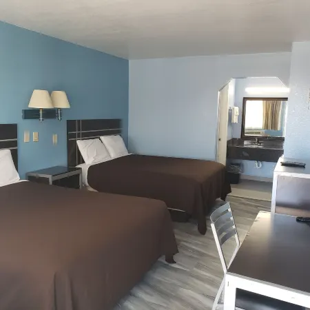 Regency Inn Motel by the Beach