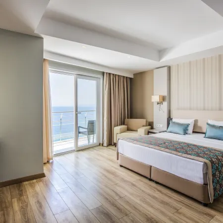 Aria Claros Beach & Spa Resort – All Inclusive 24H