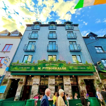 The Residence Hotel Отели рядом с достопримечательностью «Солтхилл»