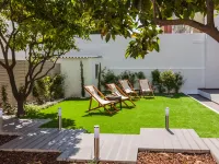 Vila Garden Guesthouse Hotels near Beato