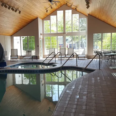 Homestead Suites - Fish Creek