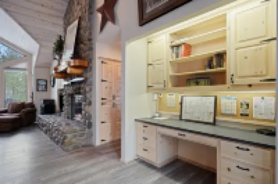 Beautifully Updated 6 Todd Home with Hot Tub and Easy Access to Sharc by RedAwning