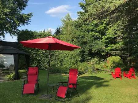 Au Manoir de la rue Merry