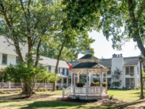 Rosemont Inn Resort B&B Hotels in Douglas