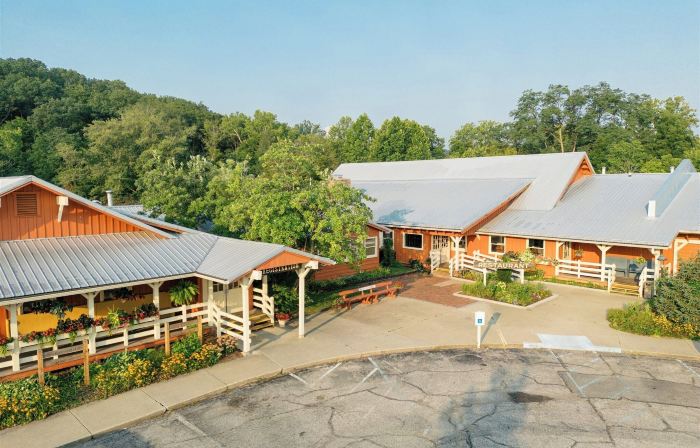 Brown County Inn