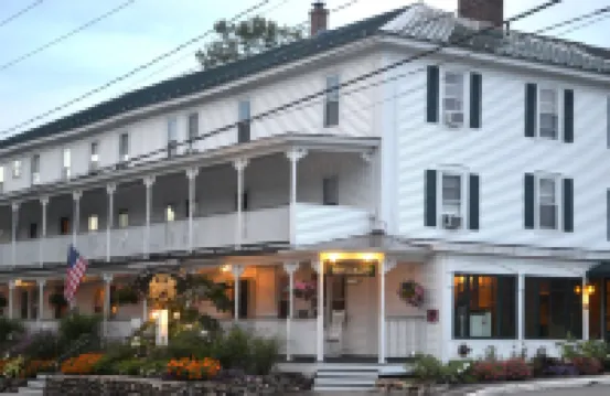 The New London Inn Hotels in 