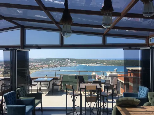 Seraysen Apart - Ocean View