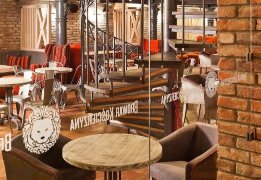 호텔 브로바르 코스치에르지나