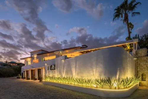 Villa Del Toro Rojo, Ocean View Pedregal - Concierge and Maid Service included