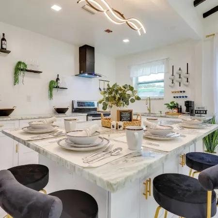 Stylish Miami Home 2 Mi to Intracoastal Waterway!