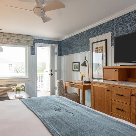 Bar Harbor Inn and Spa