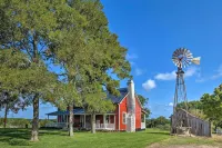 Peaceful Schulenburg Farmhouse w/ Fire Pit & Games - 3-Star
