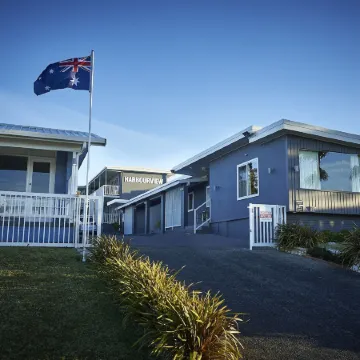 Harbour View Apartments