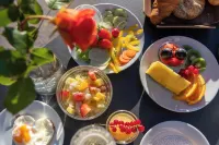 Rebenheim Frühstückspension - Fewo Hotels in Pfatten
