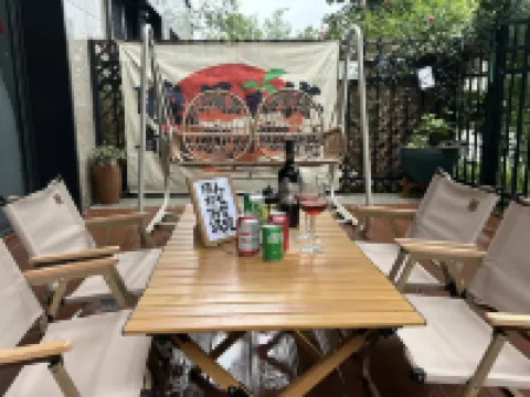 lu2023公寓（梅靈路分店）