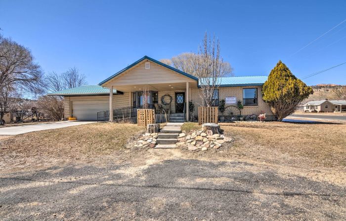 Bryce Canyon Area House w/ Mountain Views!