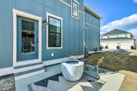 Walk to Parks! Billings Gem w/ Soaking Tub - Homestays
