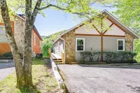 Charming Condo on Sky Valley Golf Course! - 3-Sterne