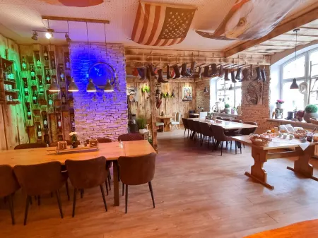 Das Kleine Landhotel im Fichtelgebirge Отели рядом с достопримечательностью «Бакёфеле»