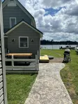 Sweet Mary 2 Bedroom Home by RedAwning - Pet friendly