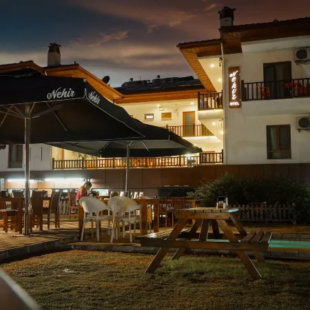 Akyaka Nehir Butik Otel
