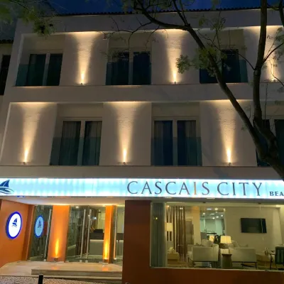 Cascais City & Beach Hotel Hotel in zona Praia da Rainha