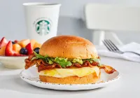 Courtyard by Marriott Bettendorf - petit déjeuner