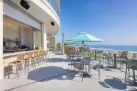 Max Beach Resort - bar