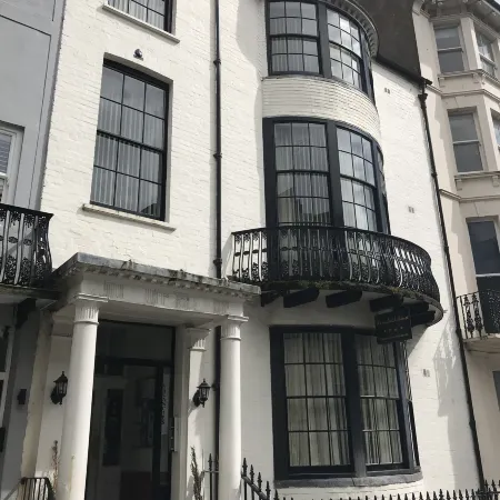 Kempfield House