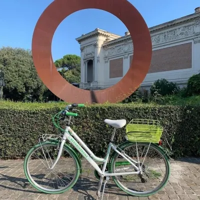 ベッド & バイクローマ ルームズ スタディオ・オリンピコ周辺のホテル